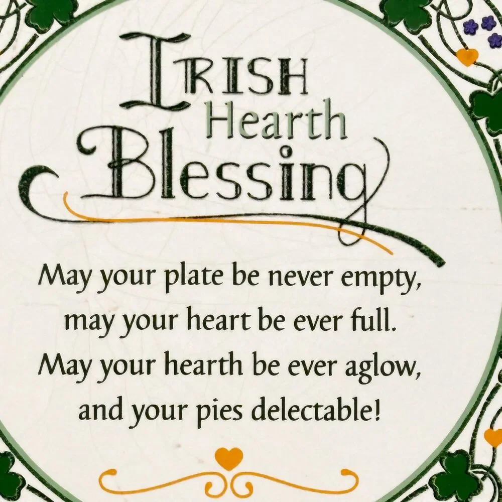 Vtg Ceramic Irish Hearth Blessing Pie Plate Fluted Green Shamrock Baking Dish